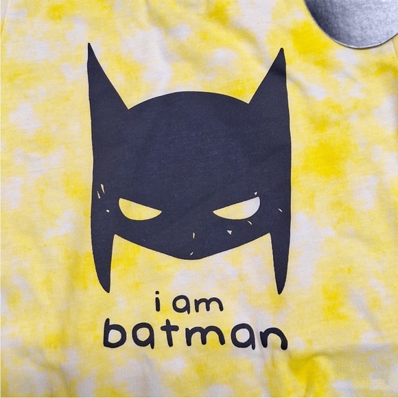New with Tags! Three piece Batman Baby Onsie Set Sizes 12M and 18M - Picture 3 of 13